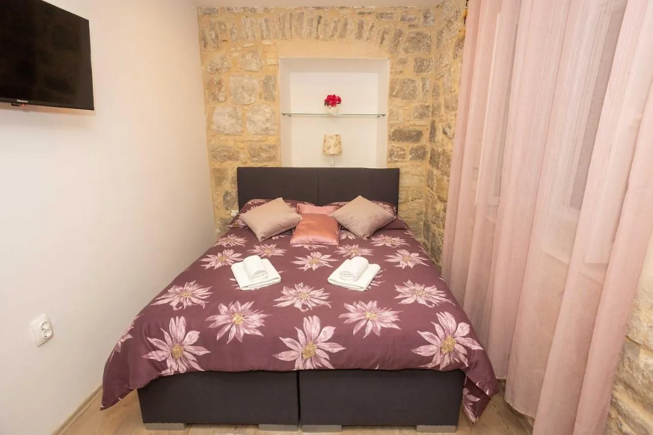 Apt At Premium Location In Split 1 Min To Sea