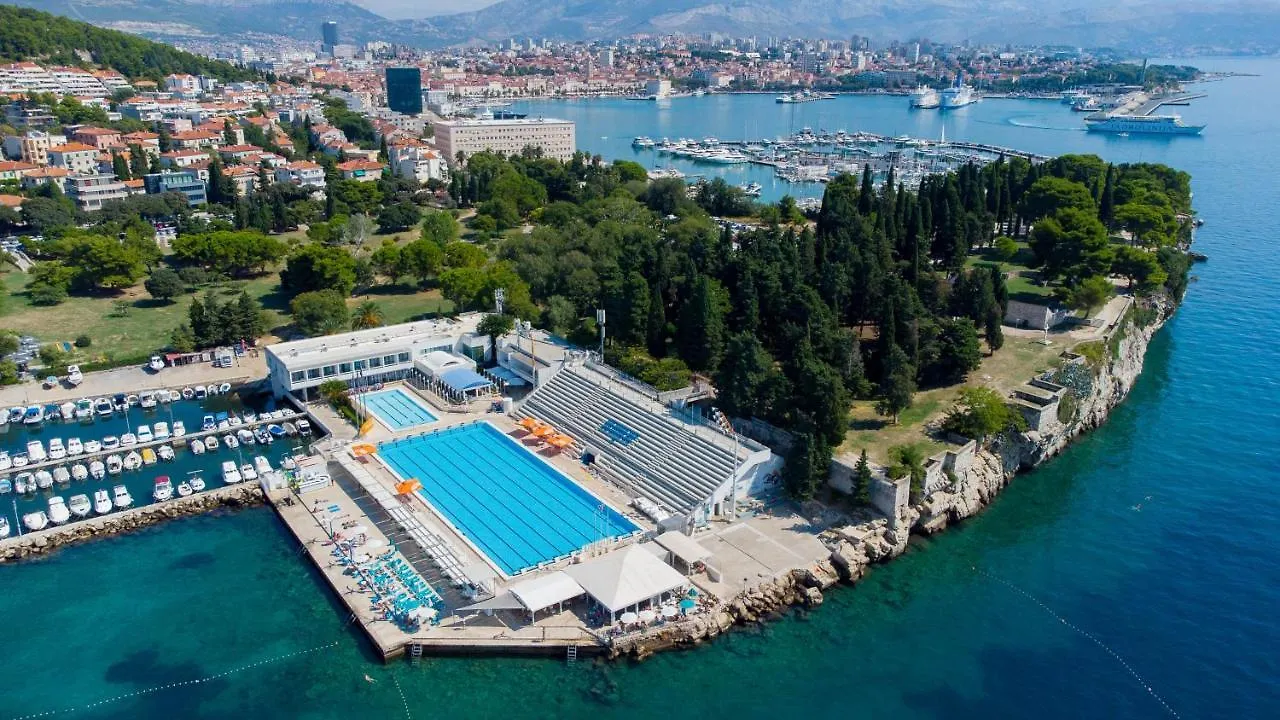 Apt At Premium Location In Split 1 Min To Sea Croacia